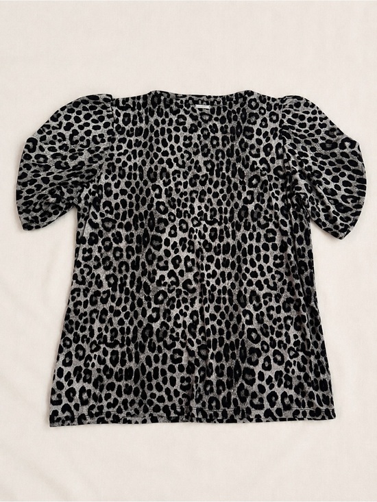 Michael Kors Tops - Michael Michael Kors Leopard Print Puff Sleeve Top Gray Black Women’s Large